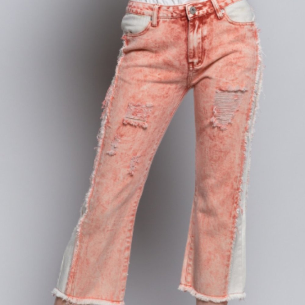 💝 NWT POL Red Distressed Denim Crop